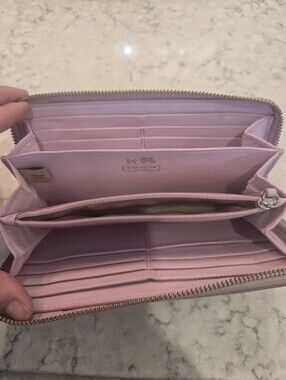 ​✨ Y2K Coach Heritage Signature Stripe Accordion Zip Wallet ✨